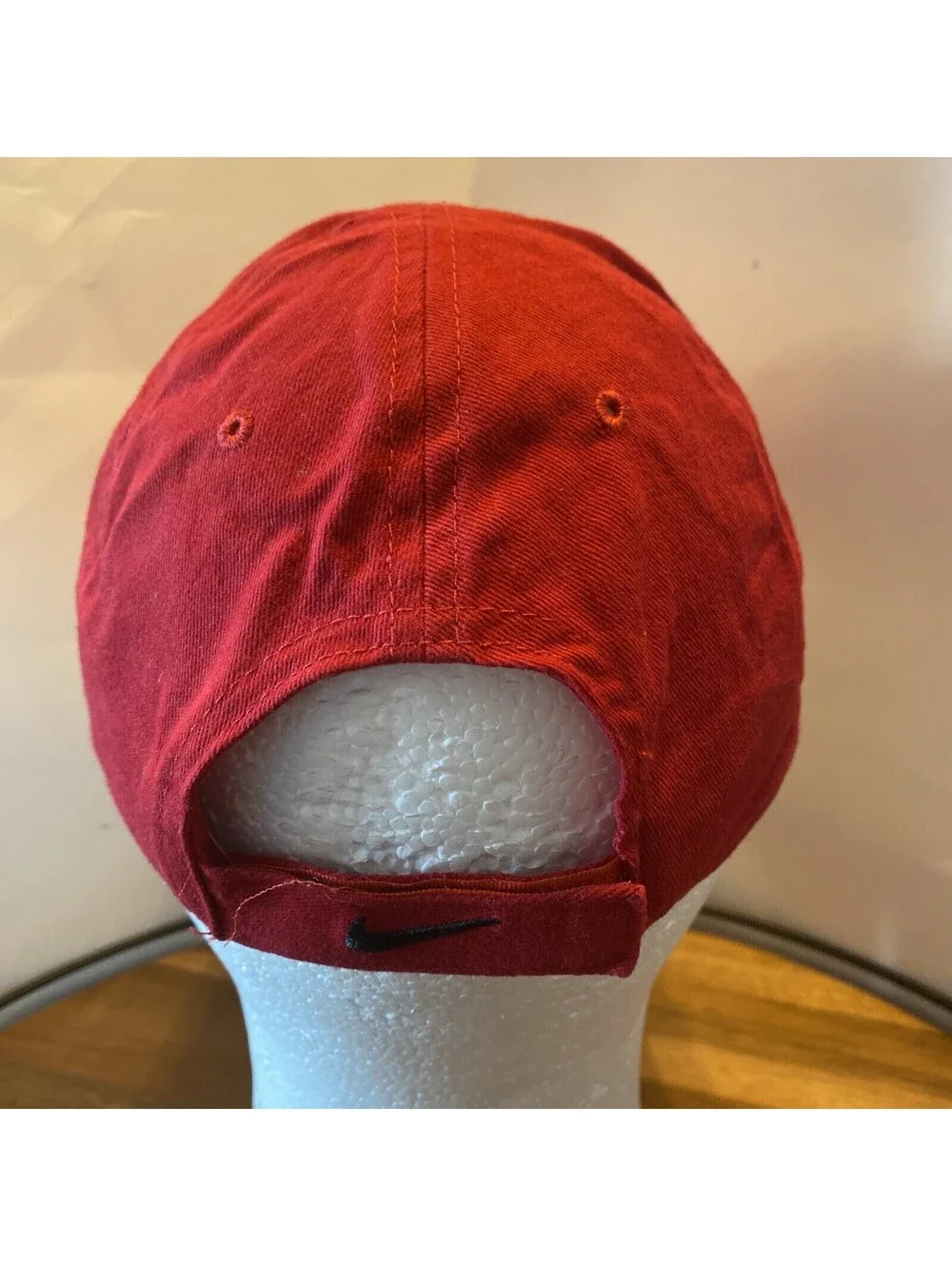 Nike Swoosh Size 4-7 Childs Red Baseball Cap Hat